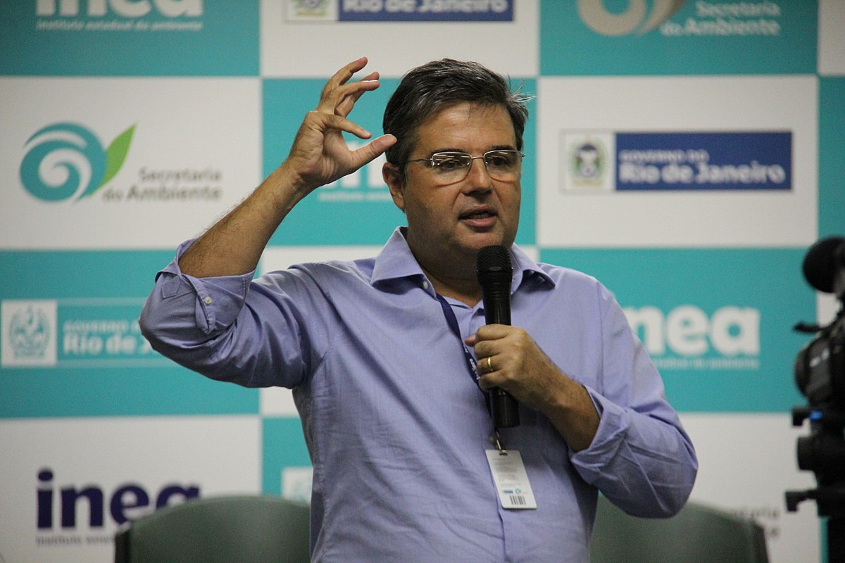 Deputado André Correa