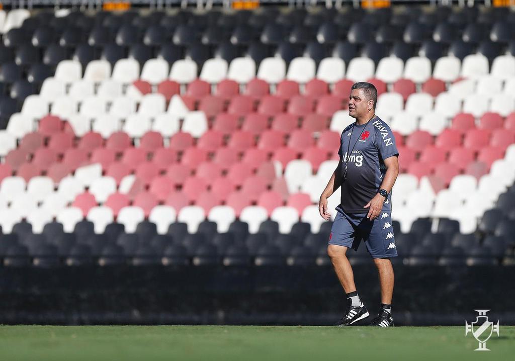 Marcelo Cabo no treino do Vasco