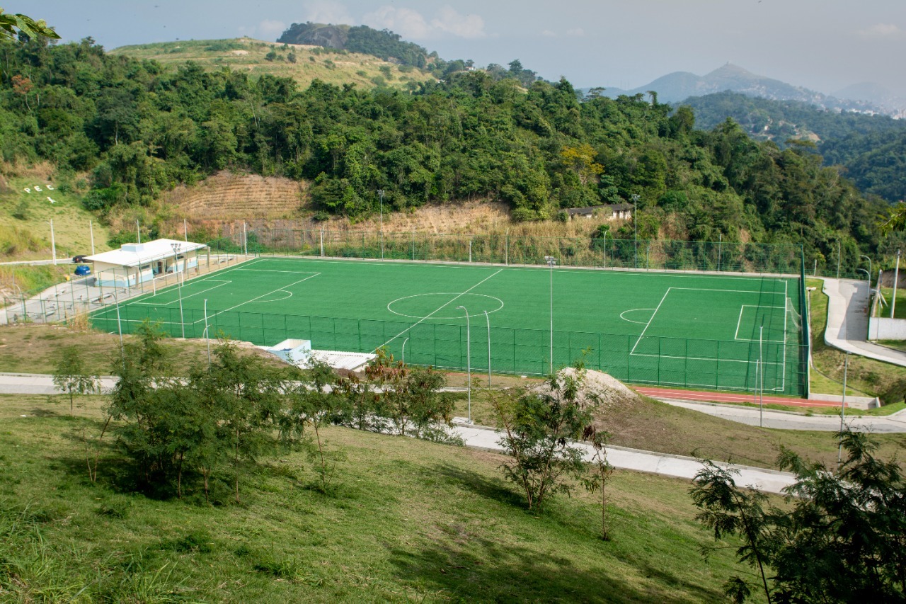 Parque Esportivo e Social do Caramujo