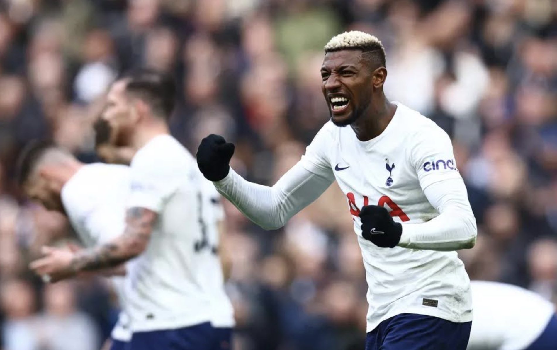 Emerson Royal em ação pelo Tottenham. (Foto: MF Press Global/Divulgação)