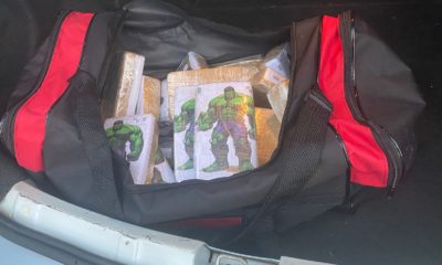 cocaína foi encontrada no porta-malas do veículo