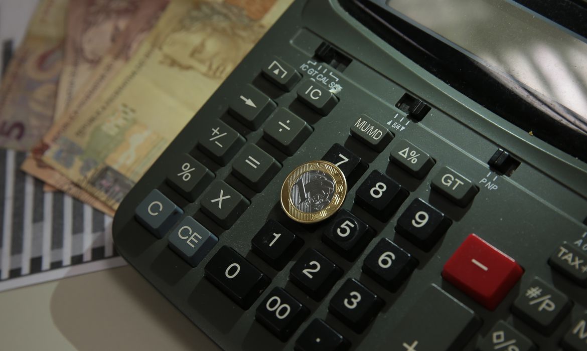 Endividamento das famílias bate recorde e chega a 78% (Foto: Marcello Casal Jr/ Agencia Brasil)