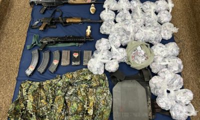 fuzis, explosivos, colete e drogas apreendidos pela Polícia Rodoviária Federal em Itaboraí