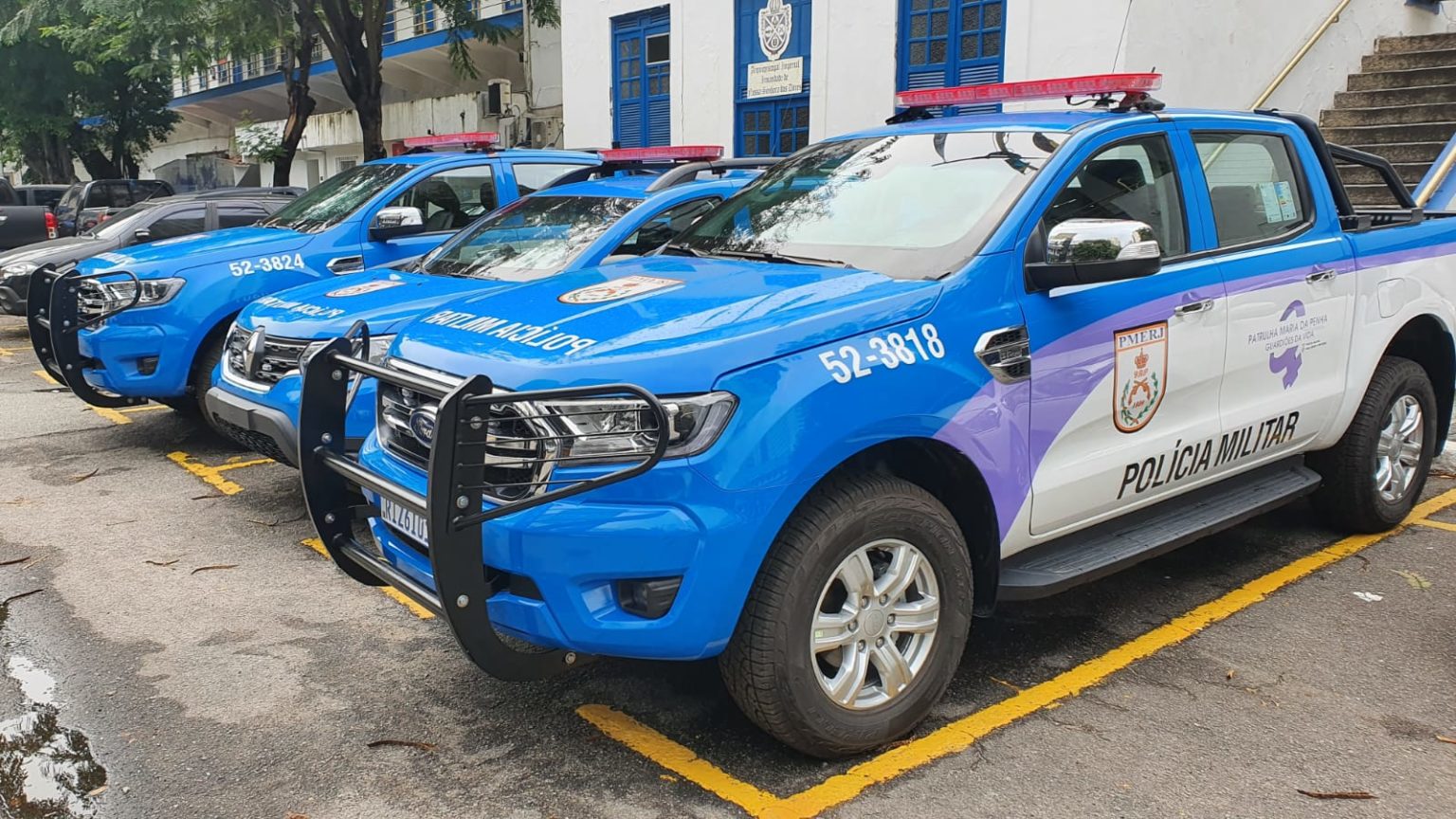 Polícia Militar Apresenta Novas Viaturas Blindadas Para Programa Maria Da Penha Super Rádio Tupi 4110