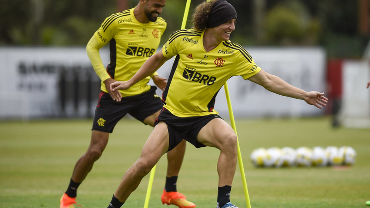 Arrascaeta joga hoje? Os lesionados e suspensos do Flamengo para a