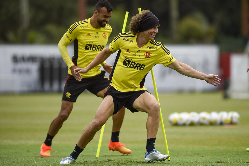 Pedro joga hoje? Os suspensos e lesionados do Flamengo para