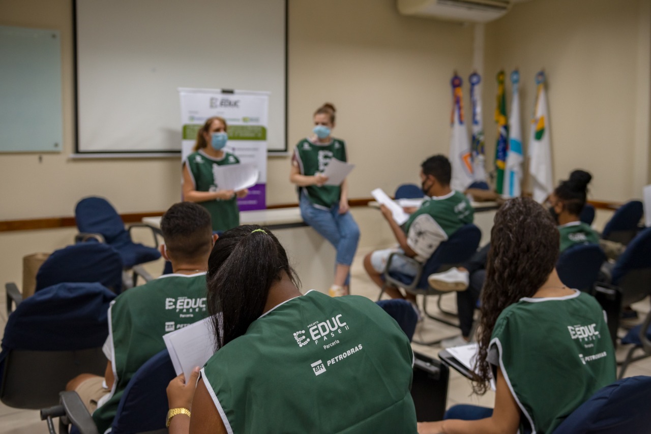 Projeto EDUC abre inscrições gratuitas para Curso de Libras e Meio Ambiente em Duque de Caxias
