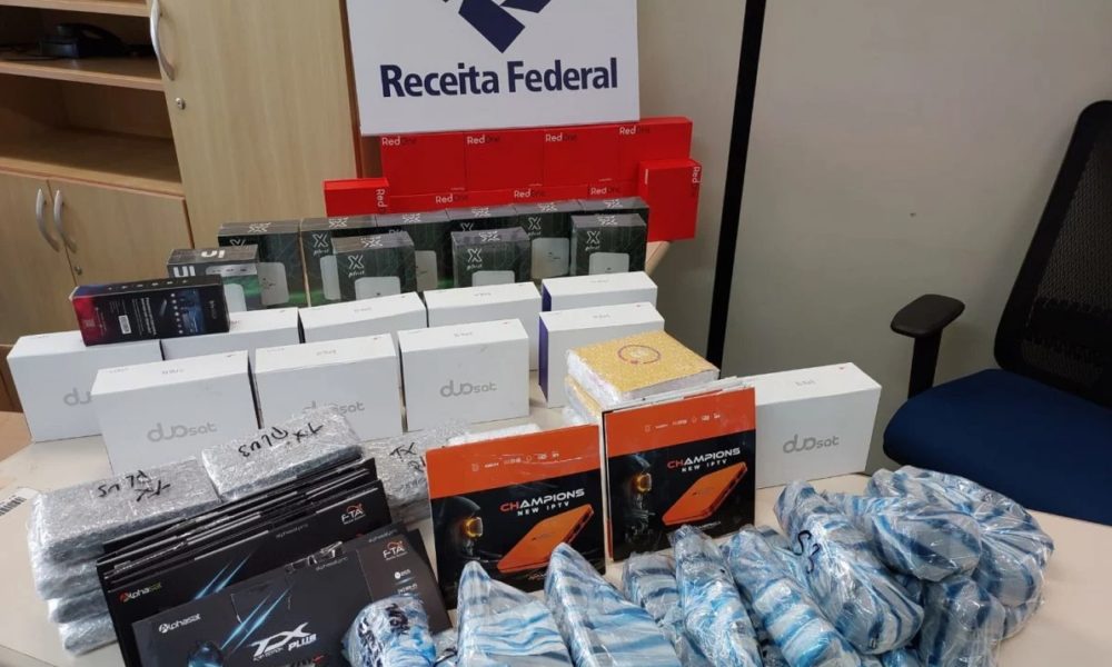 Receita Federal apreende vários TV Box piratas em Ramos Super Rádio Tupi