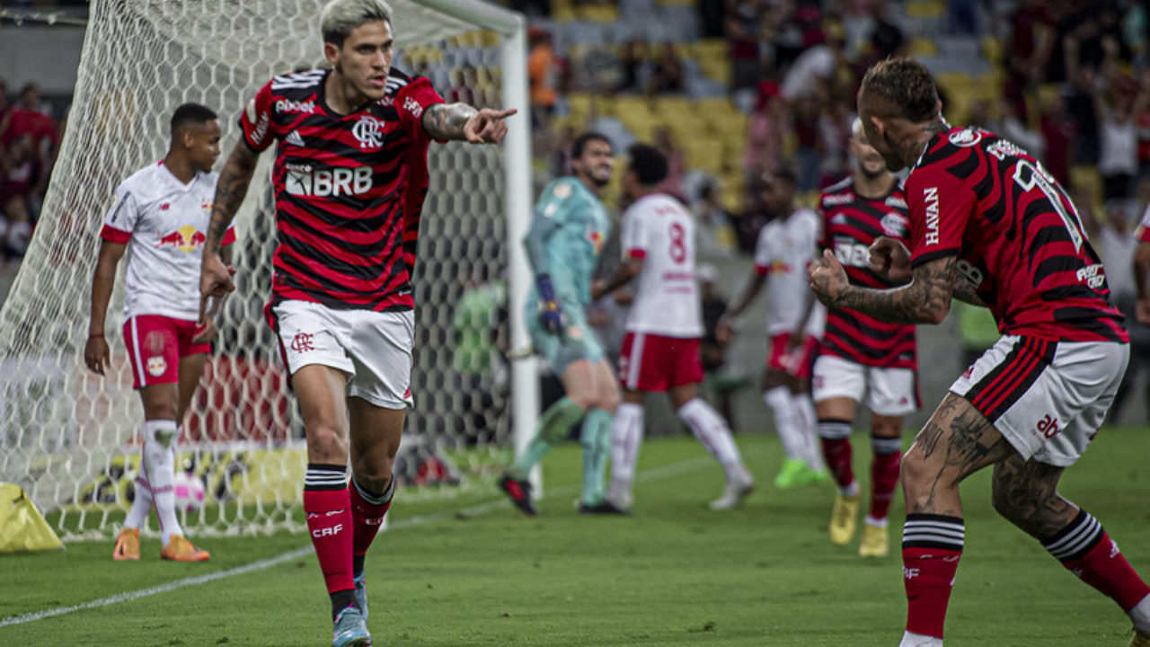 Com gol de Pedro, Flamengo se isola como time com mais pênaltis convertidos  no Brasileirão