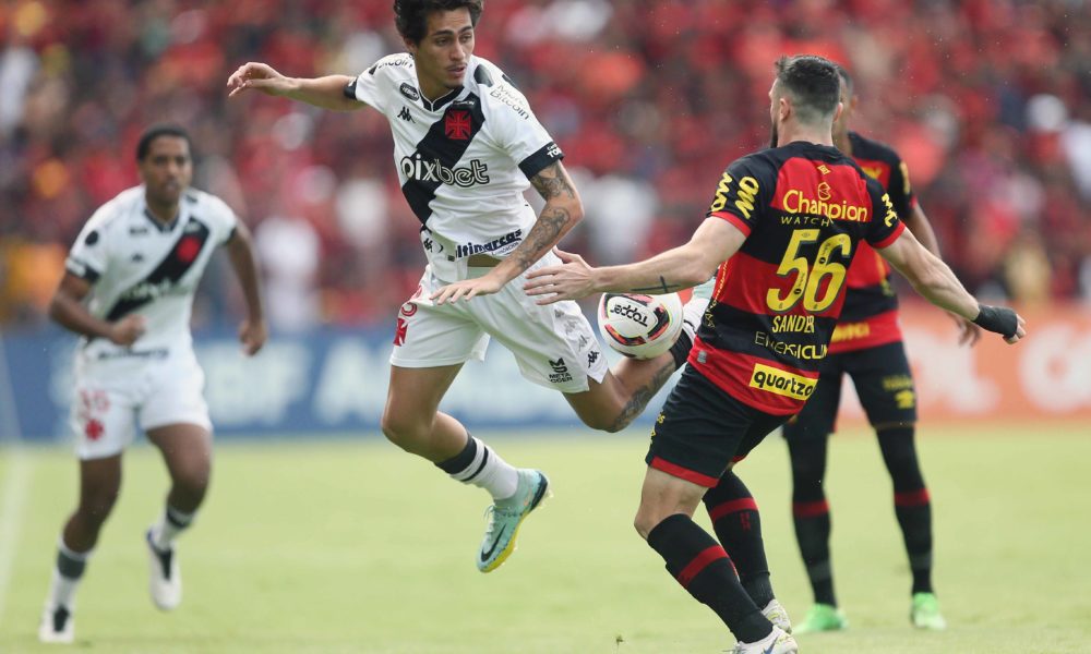 Sport X Vasco é Encerrado Por Falta De Segurança Após Invasão De Campo ...