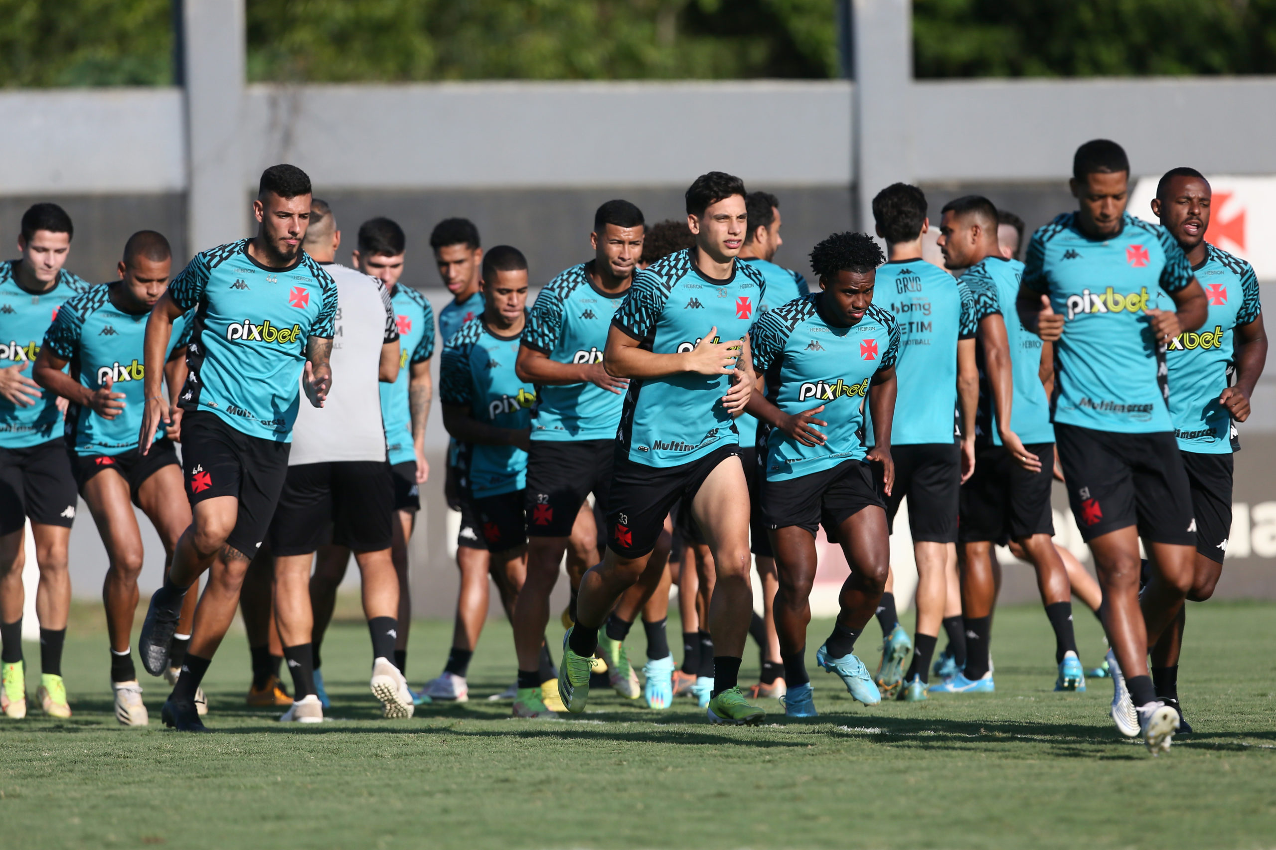 Treino do Vasco da Gama no CT Moacyr Barbosa em 26 de outubro de 2022. A equipe enfrenta o Sampaio Correa amanha pelo Campeonato Brasileiro B em busca do acesso para a Serie A do Campeonato Brasileiro. (Foto: Daniel Ramalho/Vasco)