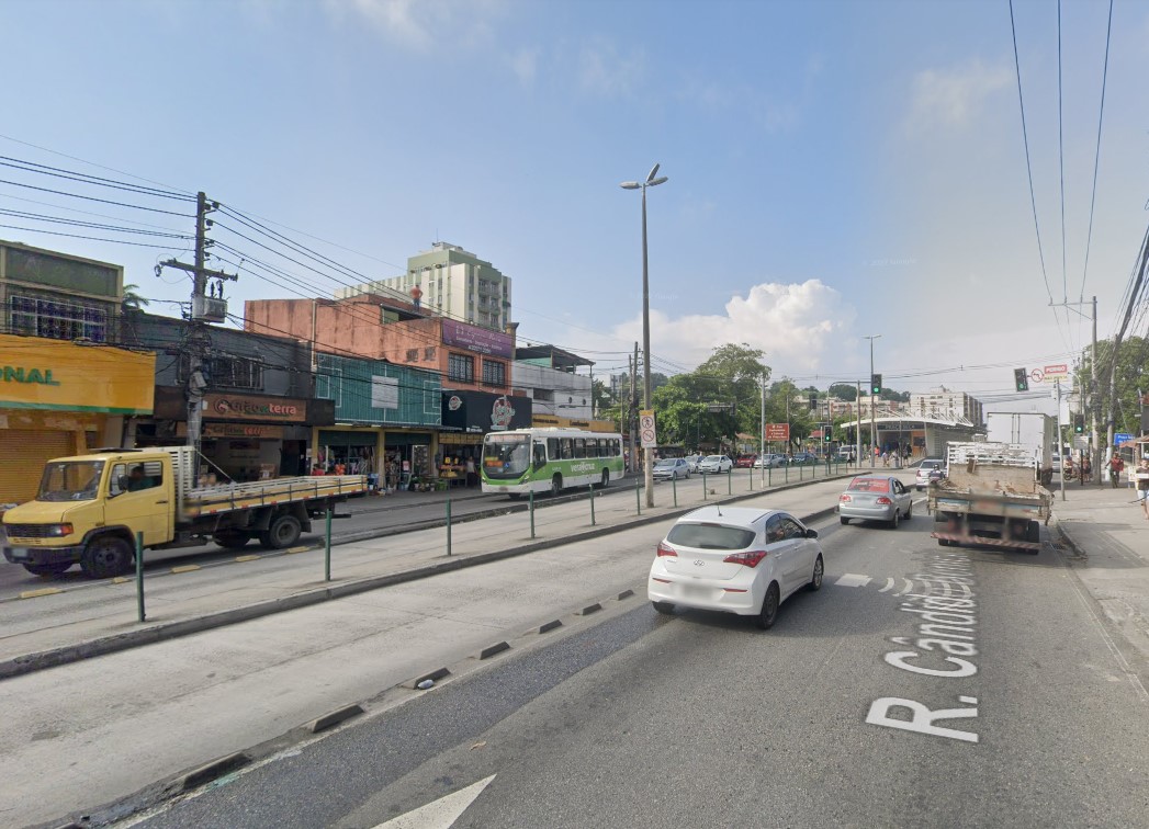 Rua Cândido Benício