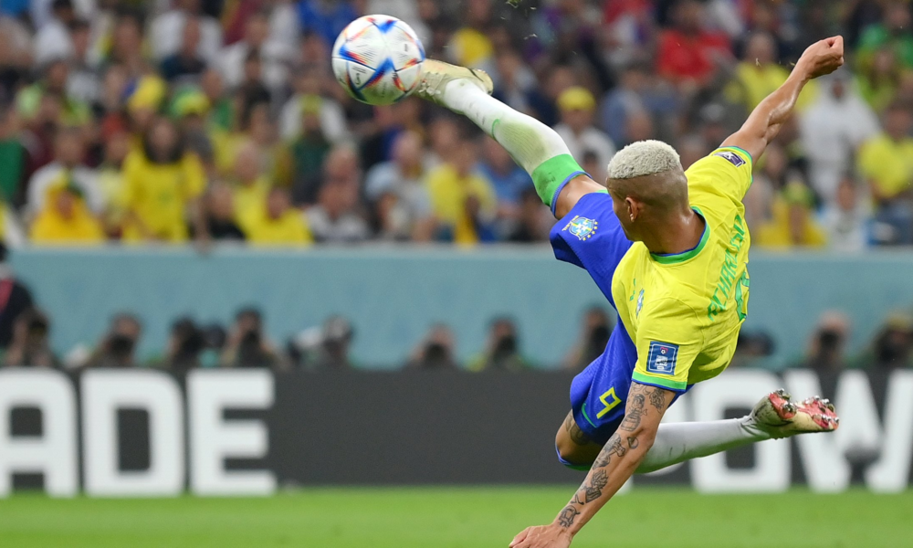 Sem Neymar, FIFA divulga os três finalistas para prêmio de melhor jogador  do mundo - Super Rádio Tupi