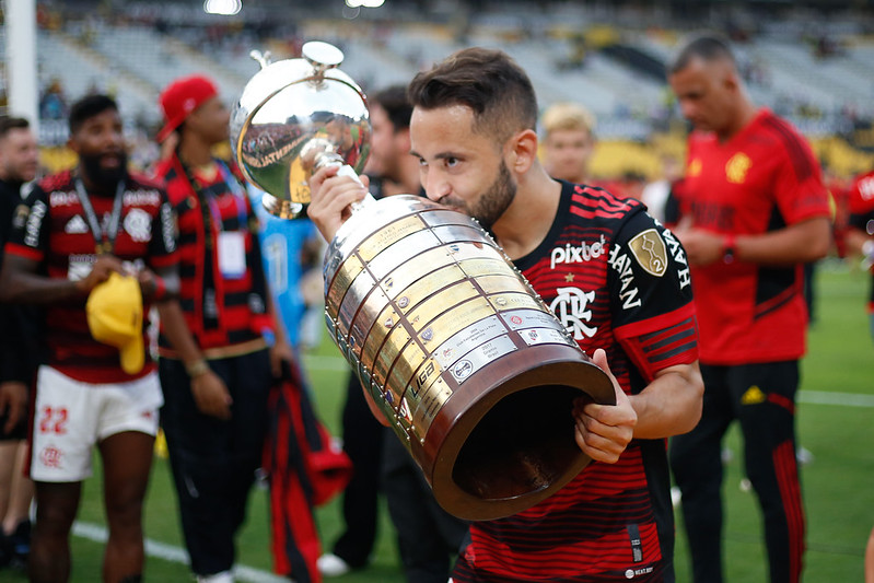 Flamengo confirma a 12ª saída de jogador em 2022