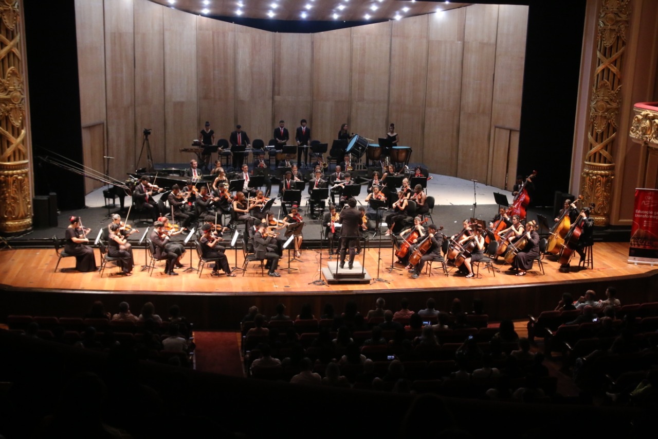 Foto Orquestra no TMRJ