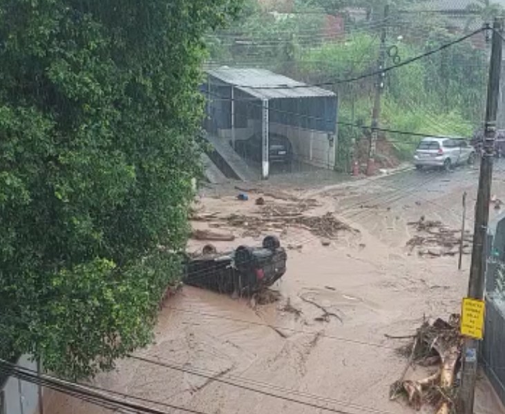 Temporal em Conceição de Macabu