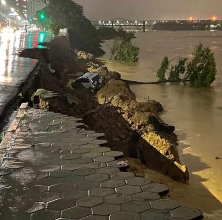 Chuva castiga cidade de Campos dos Goytacazes