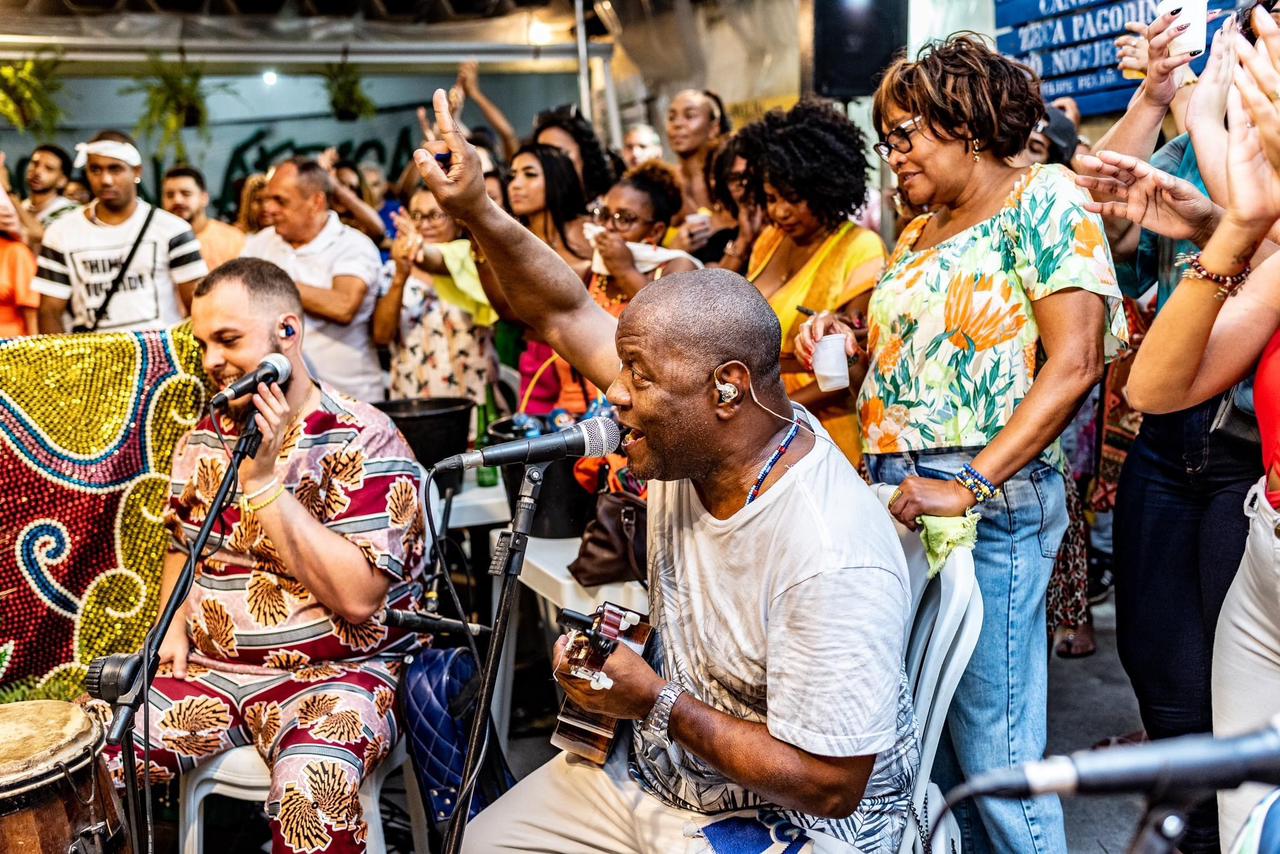 Teatro Rival Refit recebe o Projeto Conexão do Samba com Samba de Caboclo