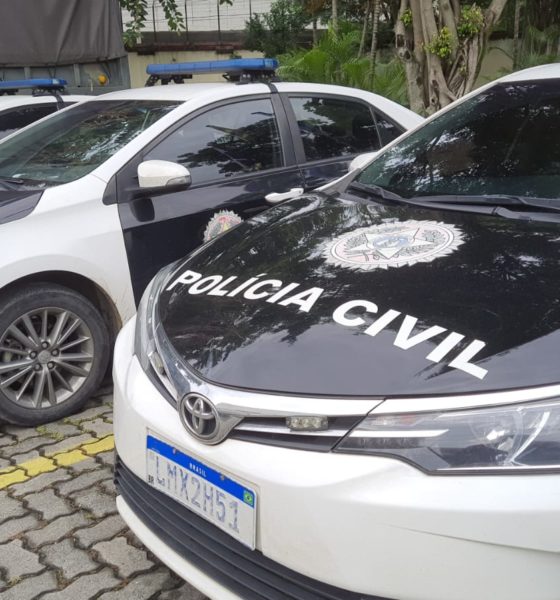 Viaturas da Polícia Civil