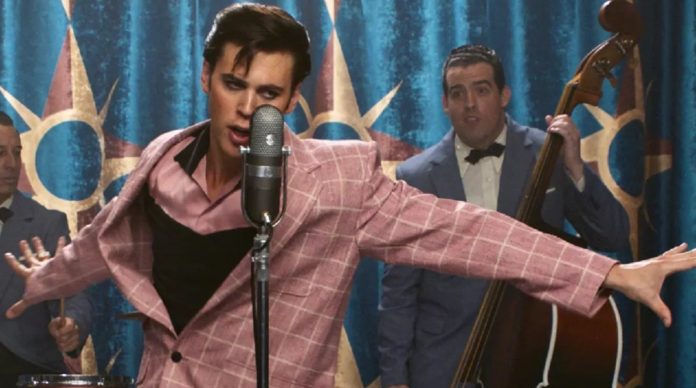 "Elvis" narra a trajetória de Elvis Presley no mundo da música