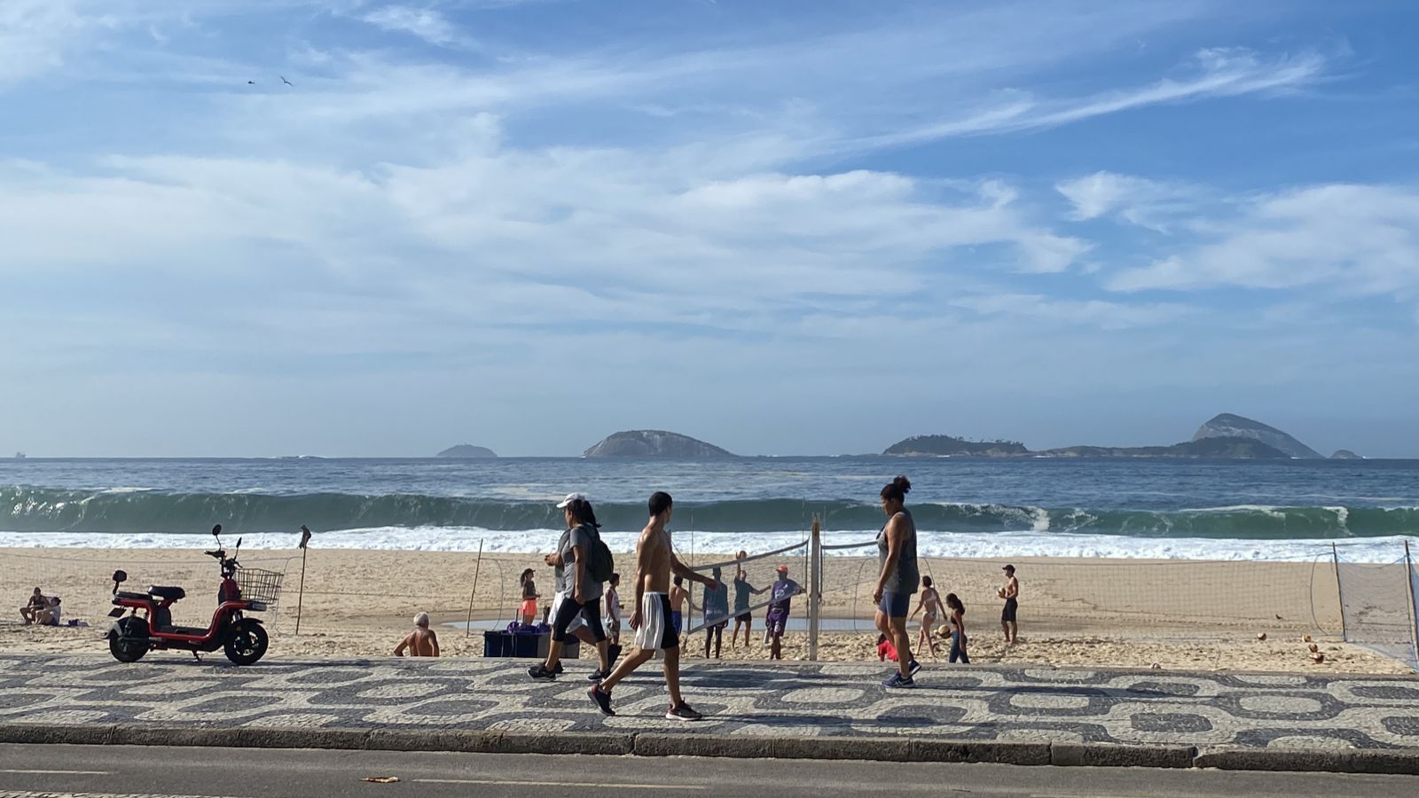 INEA classifica 16 praias do Rio como próprias para banho neste fim de  semana - Super Rádio Tupi