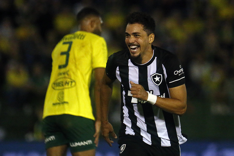 Ouça Os Gols Da Vitória Do Botafogo Sobre O Ypiranga Na Copa Do Brasil ...