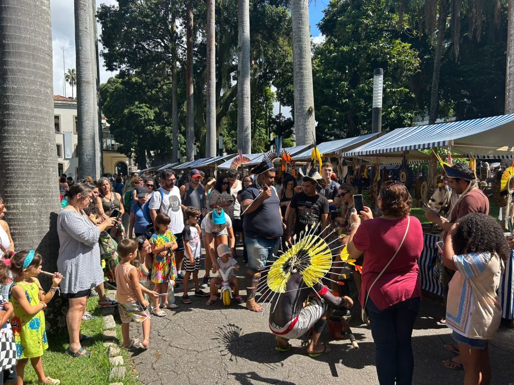 Feira De Artesanato Ind Gena Ocupa Jardins Do Museu Da Rep Blica Na