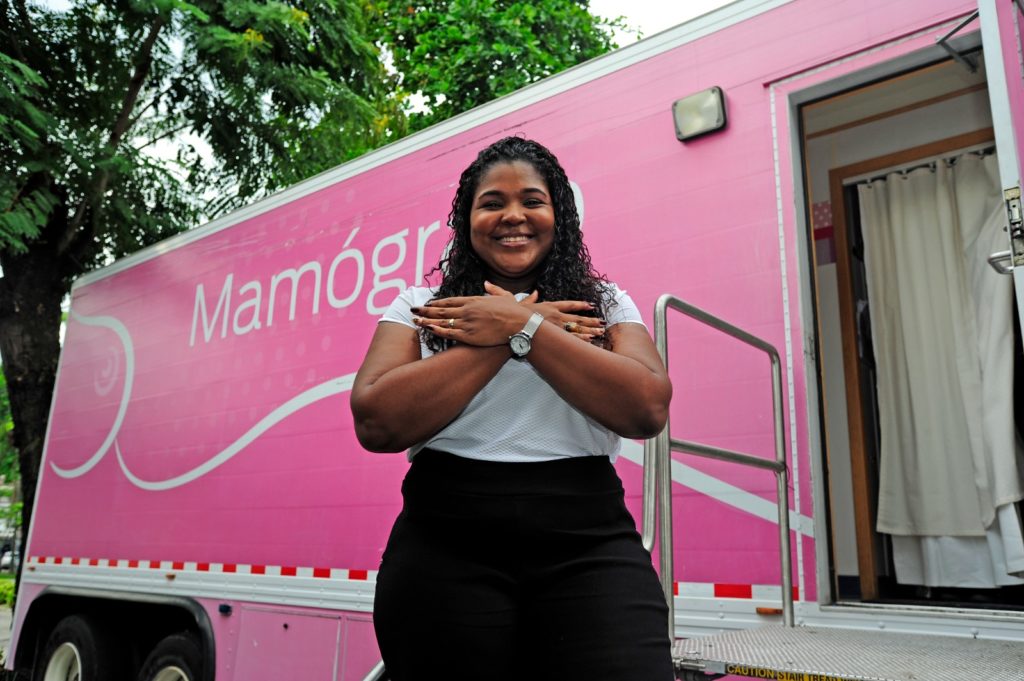 Faetec Quintino recebe o Mamógrafo Móvel para ação preventiva de saúde da mulher