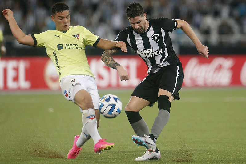 Fortaleza e Corinthians avançam com empates na Sula; hoje tem Goiás e  Botafogo