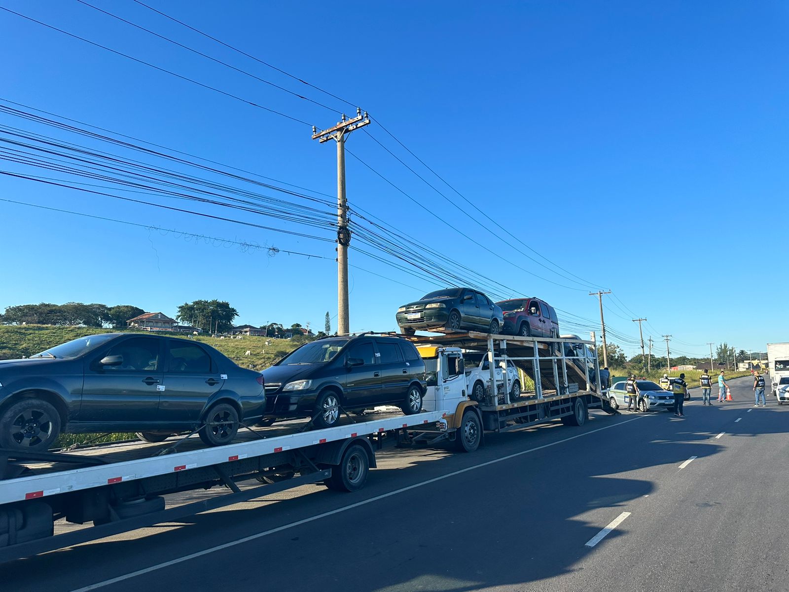 Detro-RJ apreende seis veículos na Região dos Lagos (Foto: Divulgação)