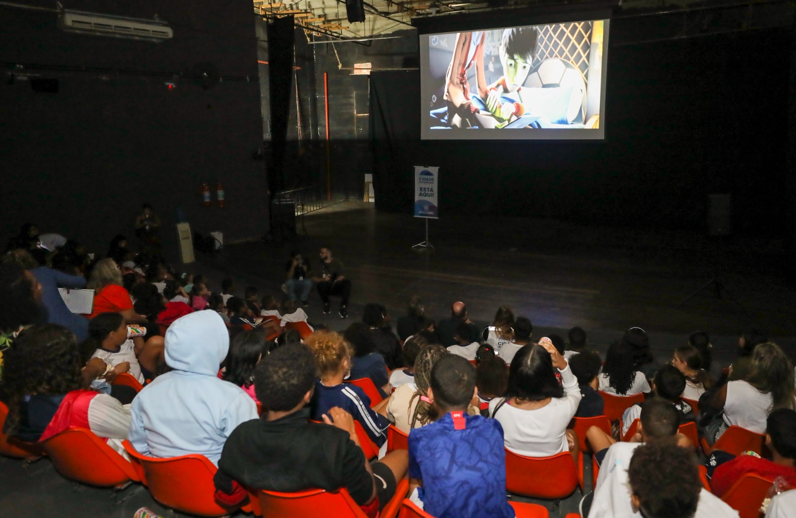 Cines Jacarezinho e Pavão-Pavãozinho têm programação infantil gratuita durante as férias (Foto: Divulgação)