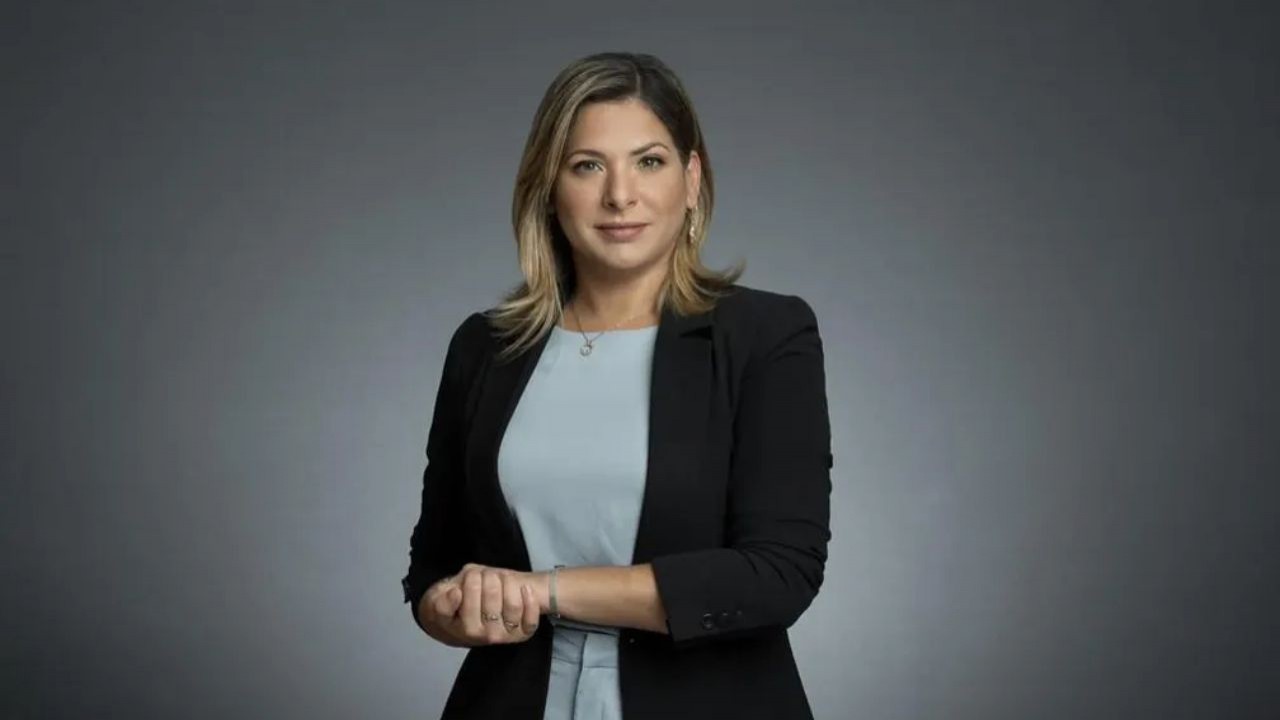 Daniela Lima fecha com a Globonews