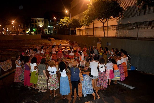 Cais do Valongo recebe o projeto 'Tambor no Valongo - Ibejada' (Foto: Marcio Bayone/ Divulgação)