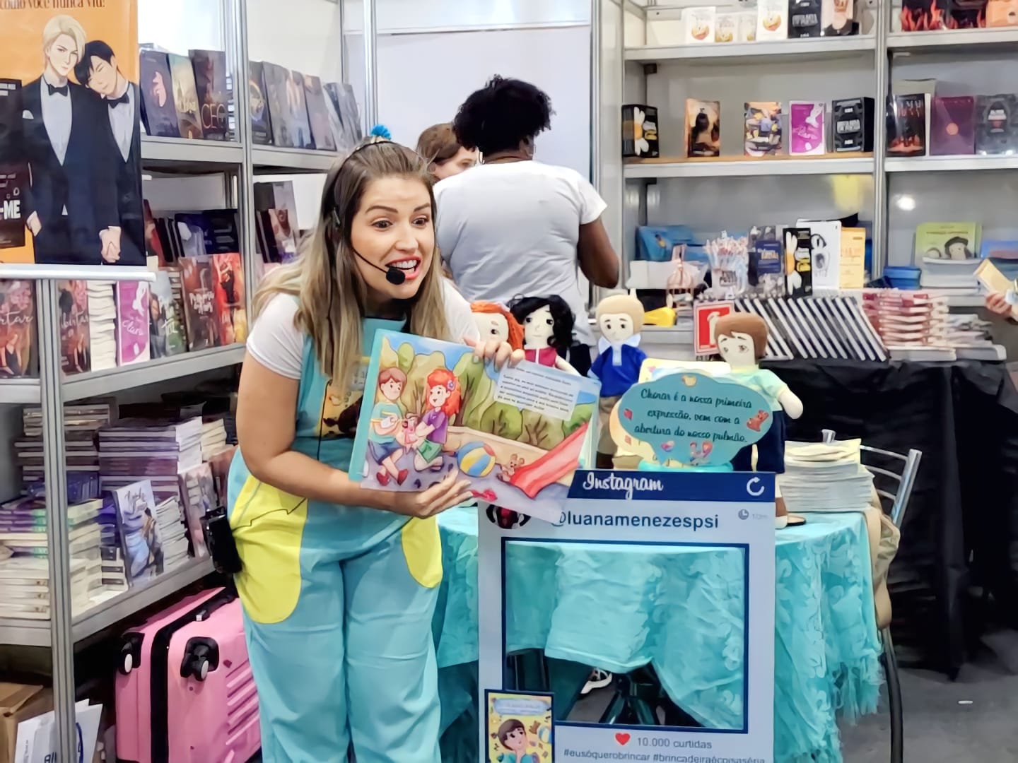 Atriz e psicóloga promove contação de história sobre equidade de gênero na Bienal do Rio (Foto: Divulgação)