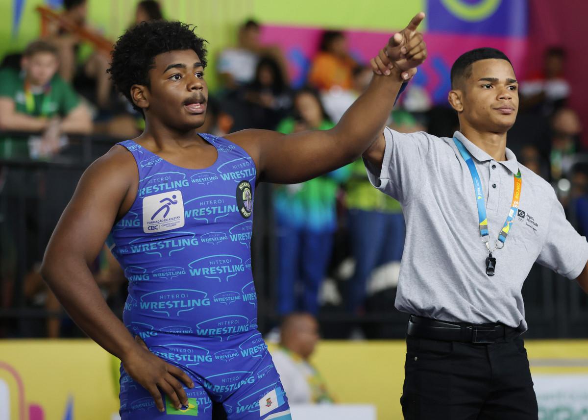 Atleta da geração Upp Wrestling fatura duas medalhas nos jogos da juventude 2023