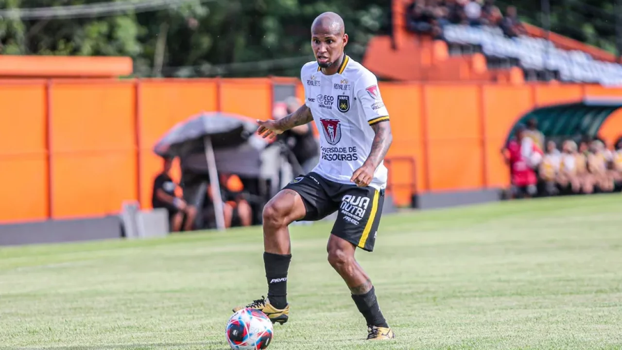 Seleção da Série C do Brasileirão tem dois jogadores do Vila Nova