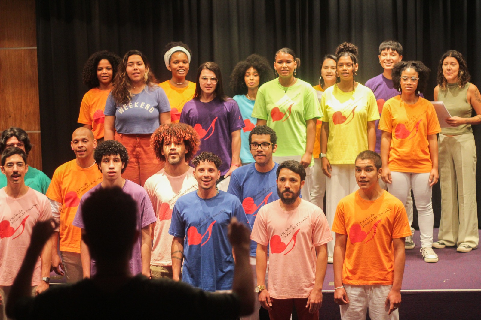 Coro LGBTQIA+ da Rocinha faz apresentação gratuita na Capela Nossa Senhora Aparecida (Foto: Divulgação)