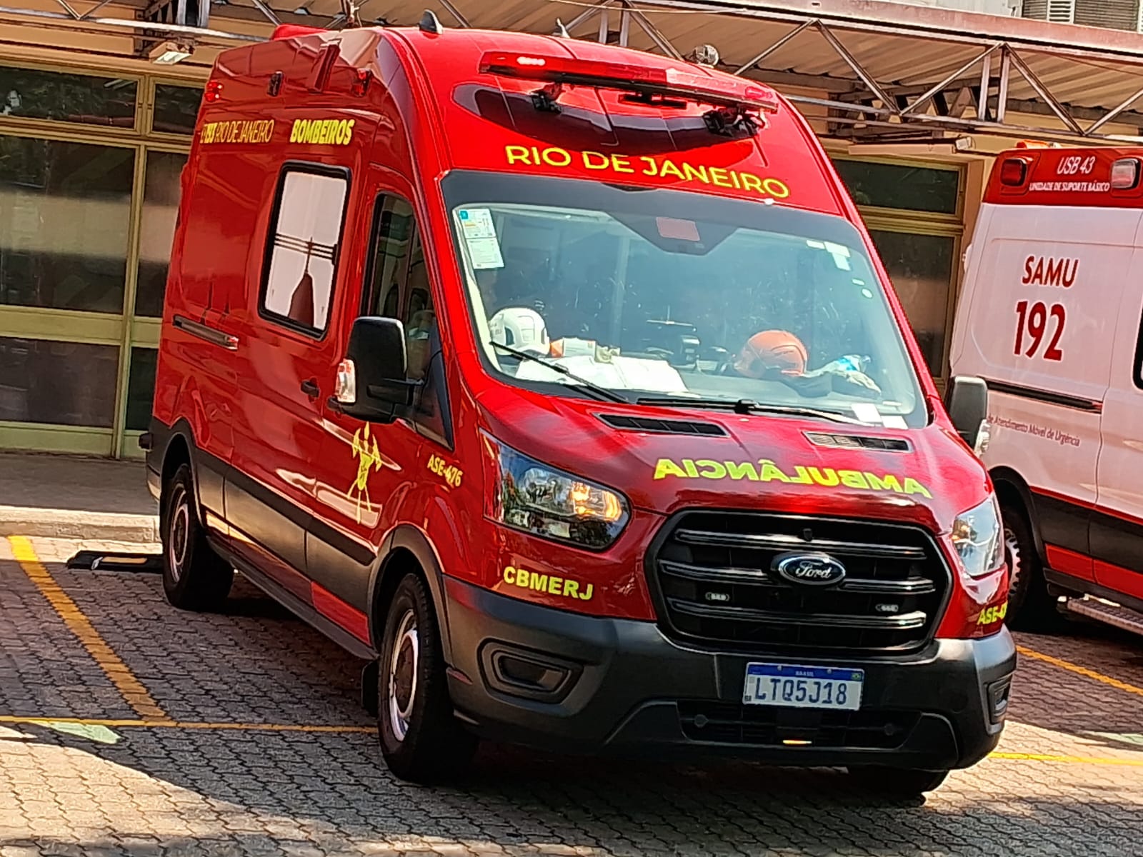 Ambulância do Corpo de Bombeiros