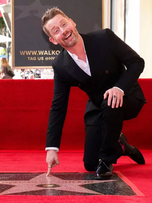 Macaulay Culkin, astro de ‘Esqueceram de Mim’, ganha estrela na Calçada da Fama de Hollywood