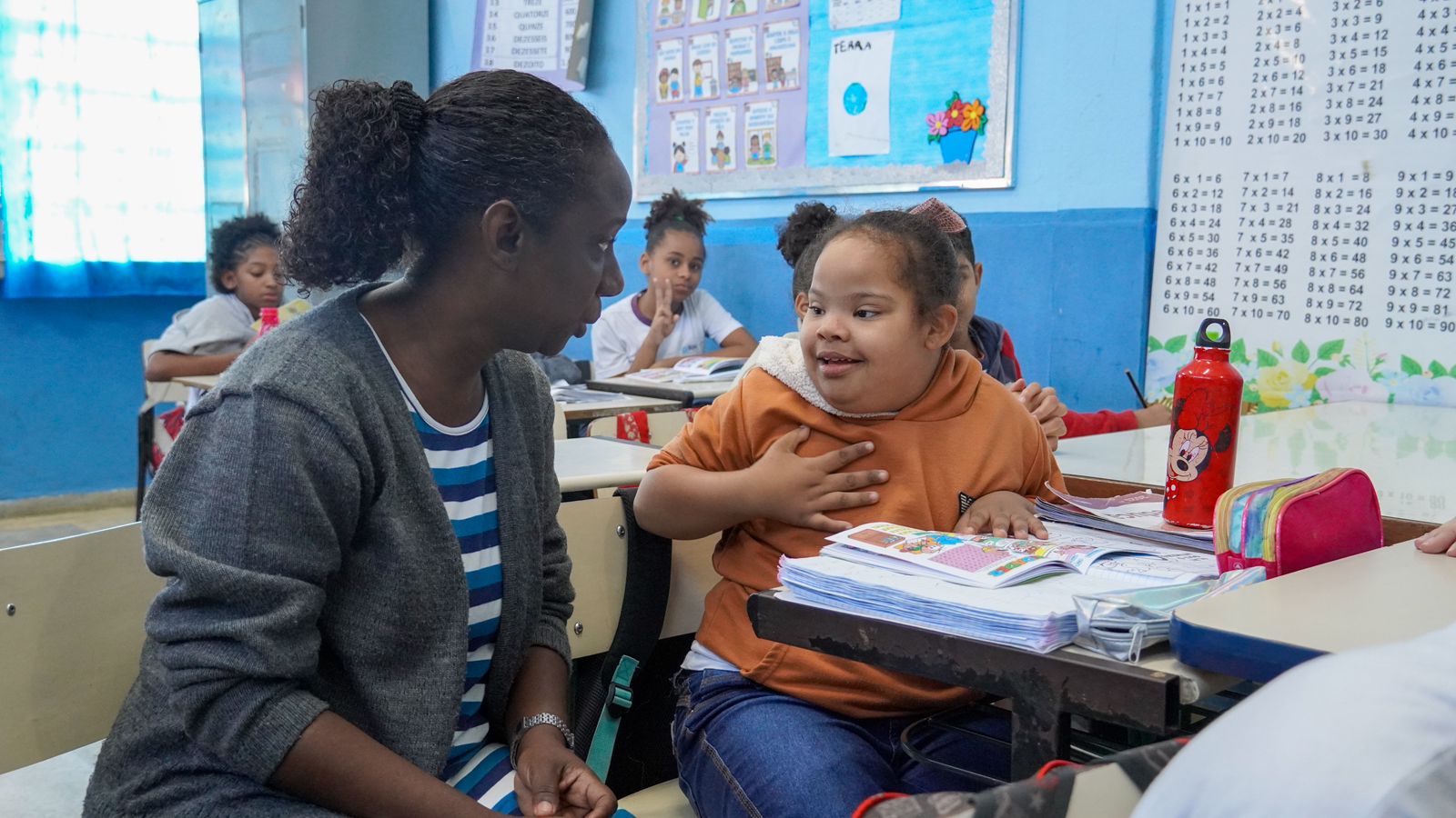 vagas para Agentes de Apoio à Educação Especial