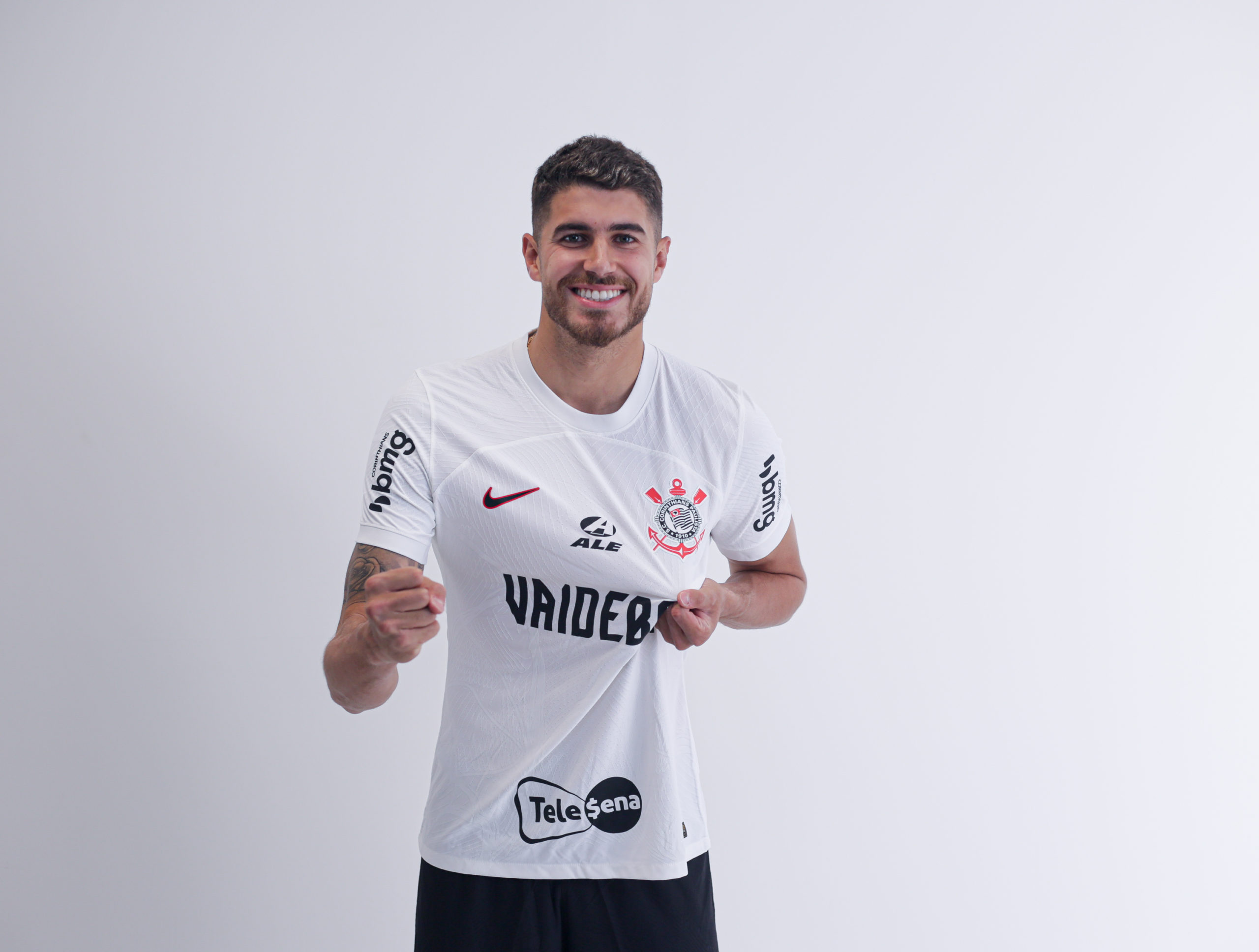 Corinthians Anuncia Contrata O Do Atacante Pedro Raul Super R Dio Tupi