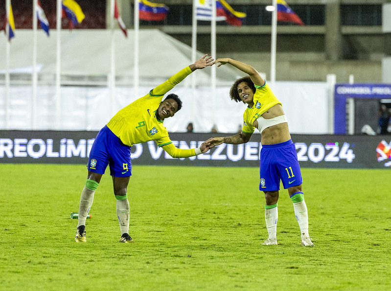 Brasil vence a Venezuela por 1 a 0 em jogo fraco