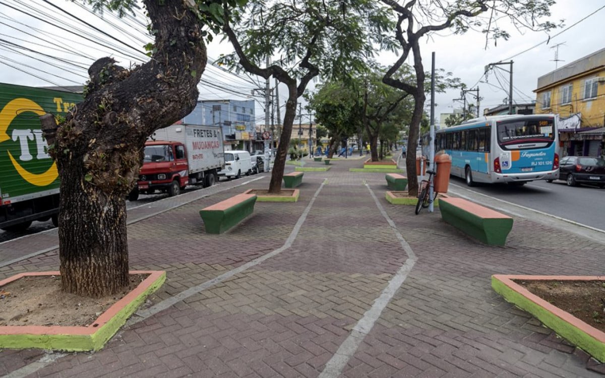 Praça dos Bandeirantes - São Gonçalo