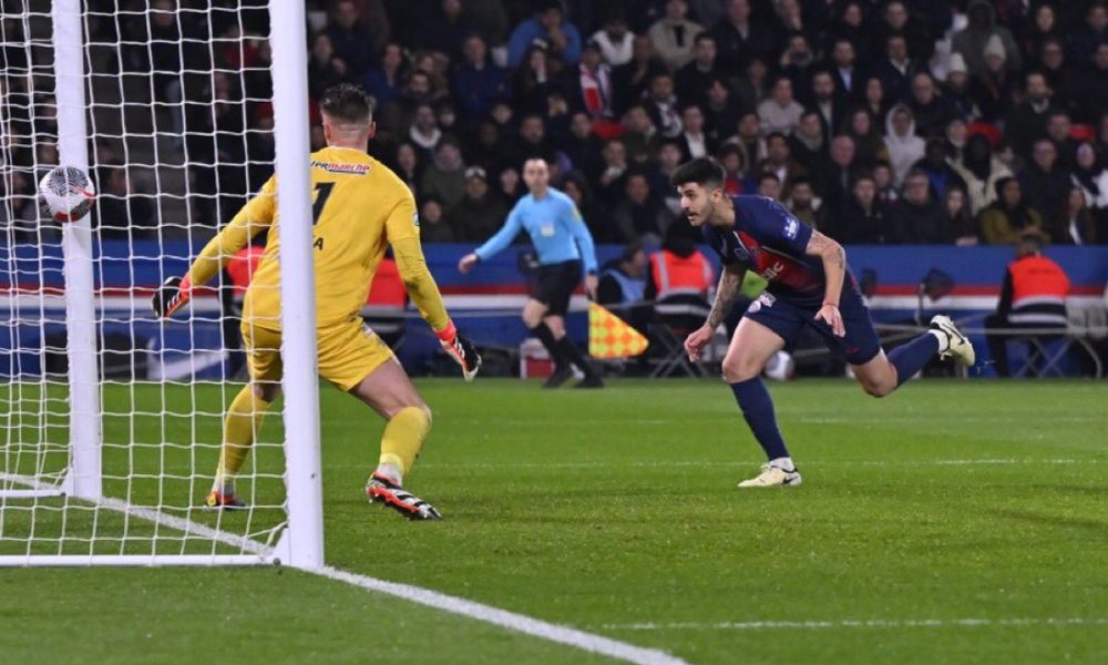 Gol De Beraldo Psg Avan A De Fase Na Copa Da Fran A Super R Dio Tupi