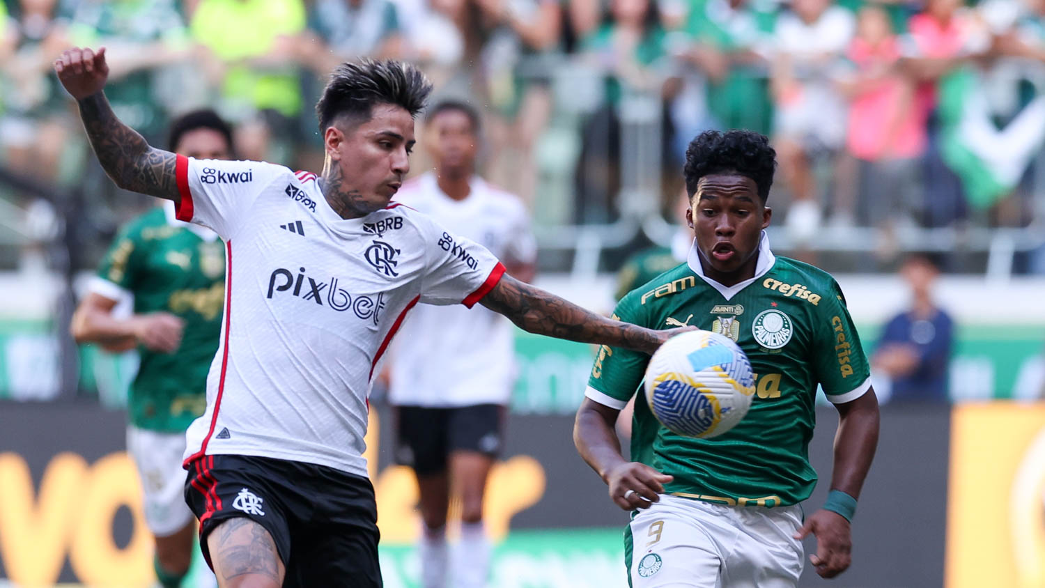 Endrick na partida entre Palmeiras e Flamengo