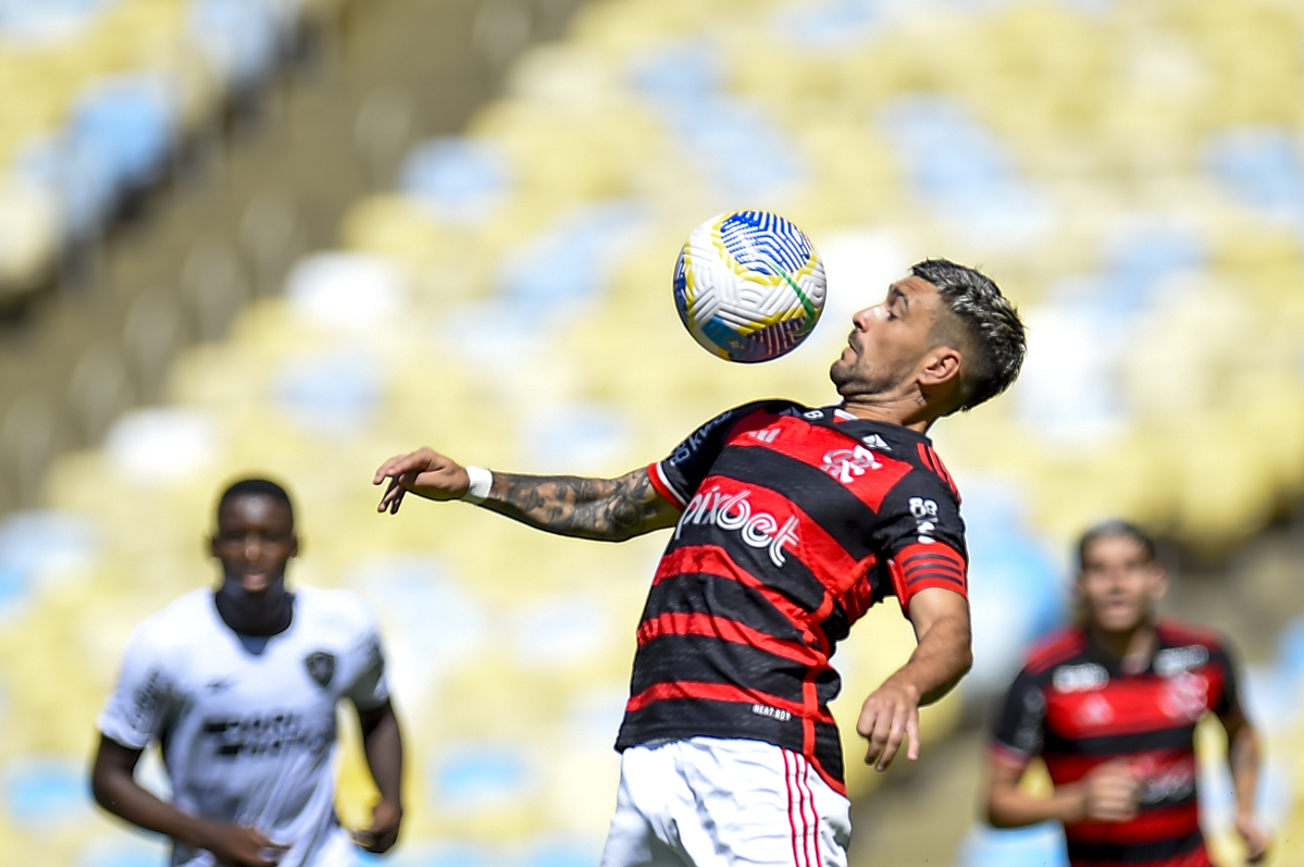 De Arrascaeta. Flamengo x Botafogo (FOTO: Marcelo Cortes/Flamengo)