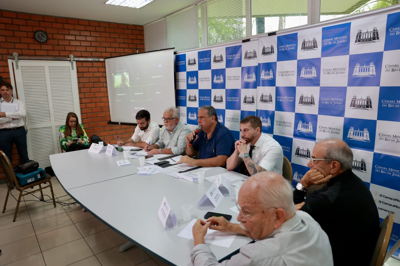 Audiência pública para discutir projeto de reforma de São Januário