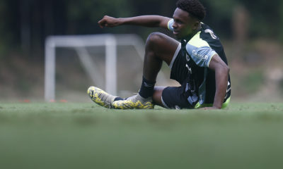 Jeffinho. Treino do Botafogo (Foto: Vitor Silva/Botafogo)