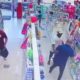 Policial reage a assalto em farmácia e mata bandido em Sulacap