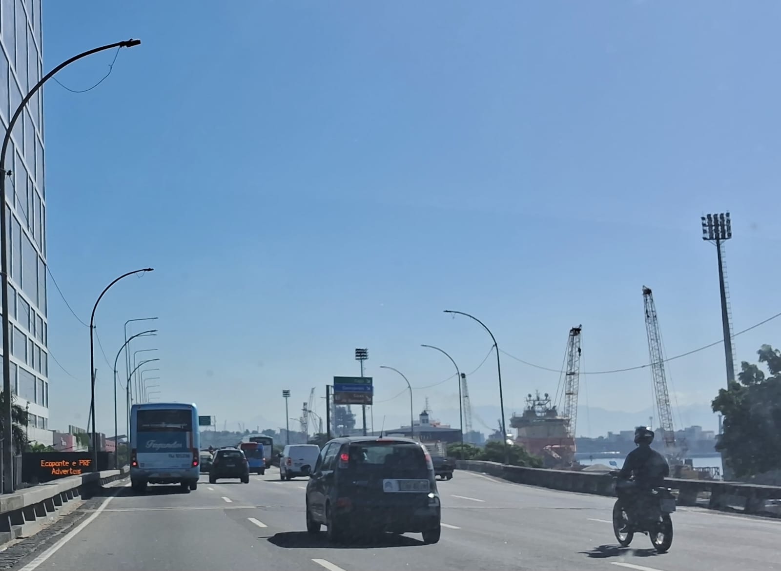 Elevado do Gasômetro, no Centro, é um dos locais alvos dos criminosos.